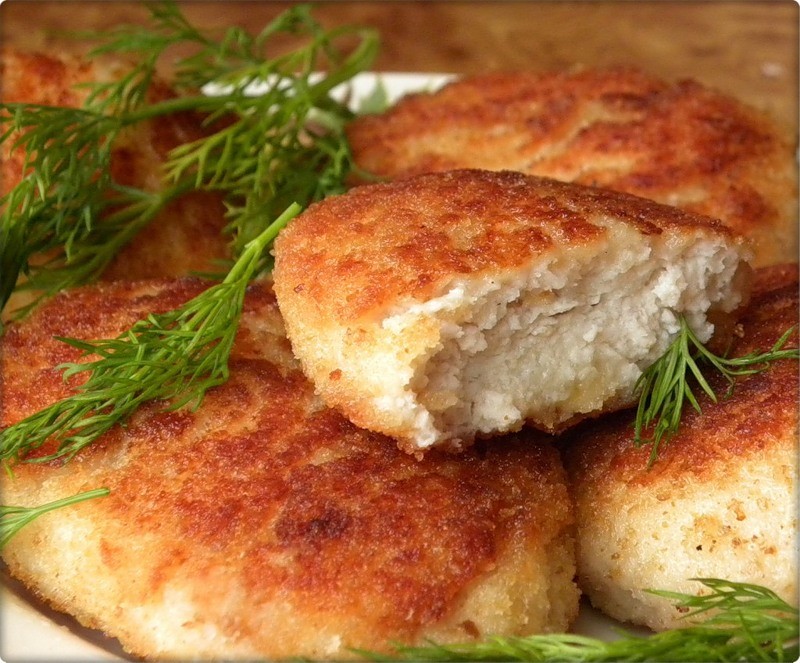 Как сделать диетические куриные котлеты в духовке